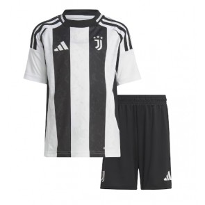 Juventus Dětské Domácí dres komplet 2024-25 Krátký Rukáv (+ trenýrky)